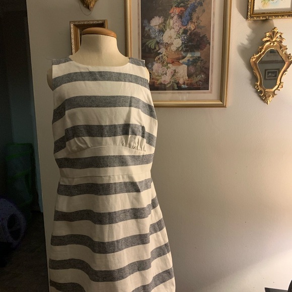 J. Crew Blue and White Textured Dress Size 14 - Picture 4 of 16